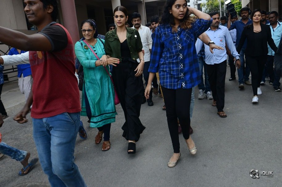 PSV-Garuda-Vega-Movie-Team-At-Bhramaramba-Theater